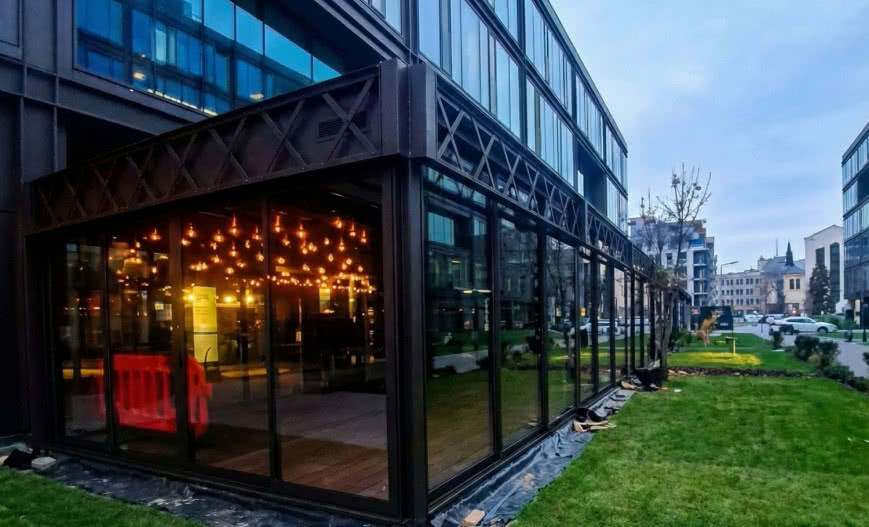 Stolarka aluminiowa – nowoczesne i proste rozwiązania dla każdego budynku