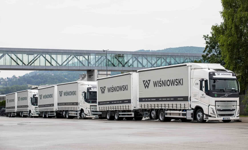 WIŚNIOWSKI rozbudowuje flotę - nowe ciężarówki na polskich i zagranicznych drogach